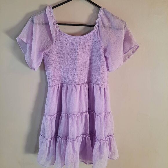 Girls Lavendar Smocked Dress Size 10/12 - Picture 1 of 3